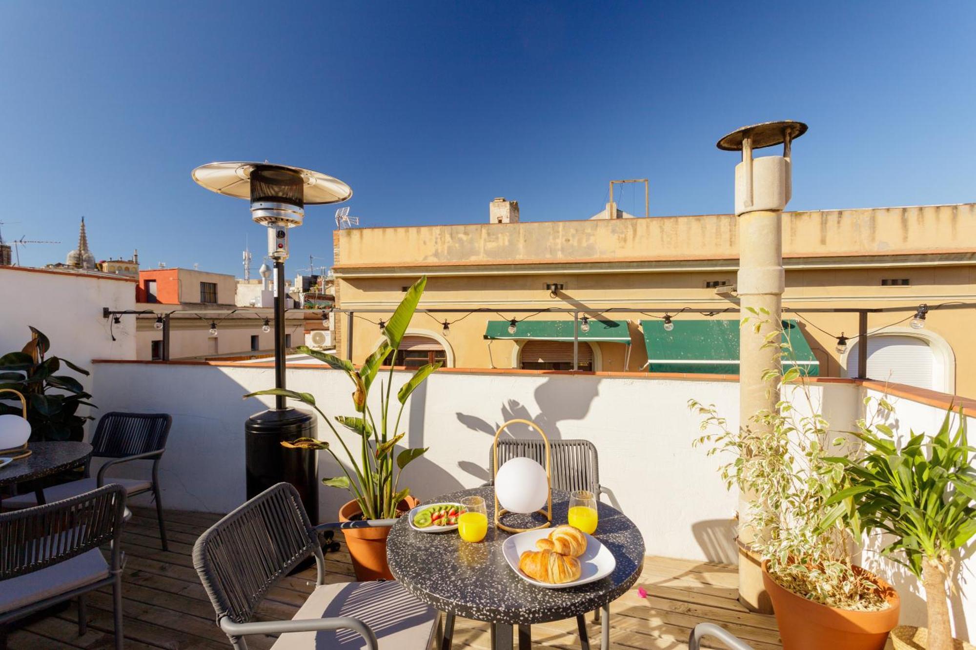 Comfy Stay Barcelona Cathedral Exterior photo